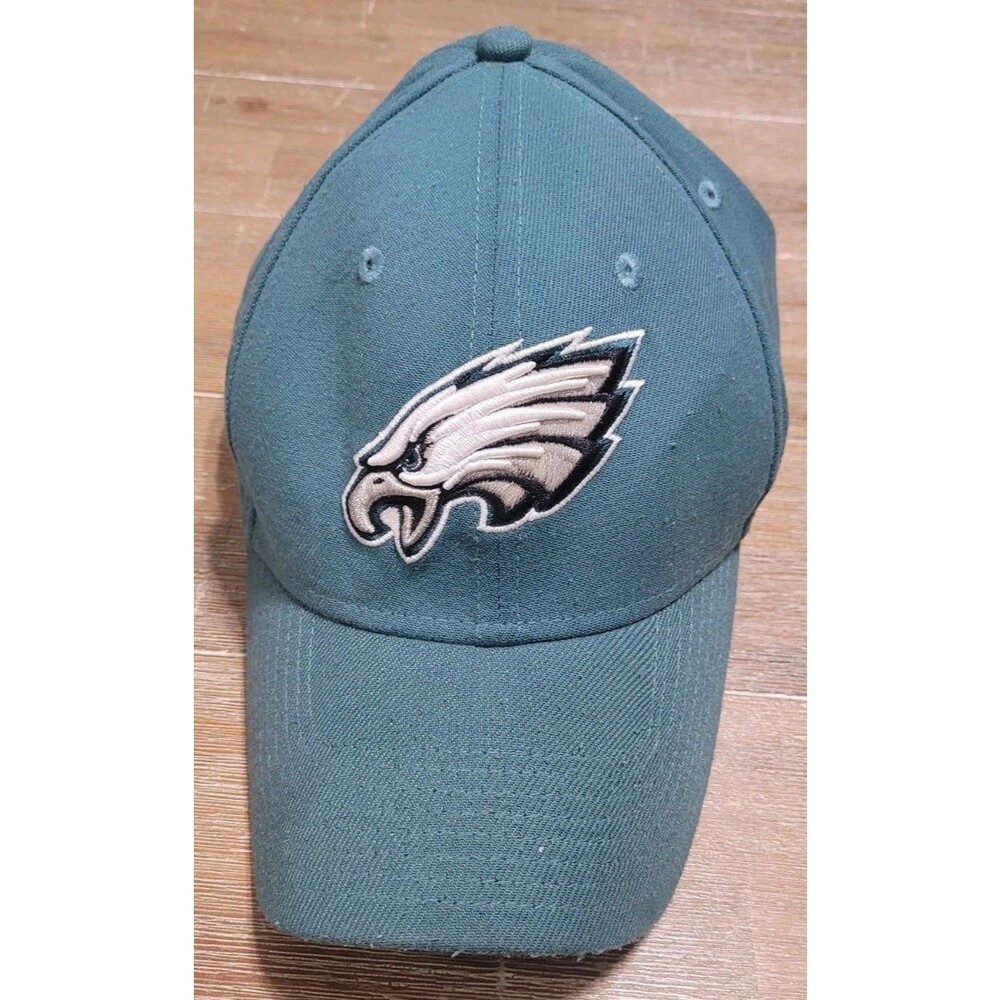 Philadelphia Eagles New Era Hat 39Thirty AJ Brown 11 Cap Medium Large Green NFL